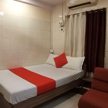 Hotel Saim Palace Mumbai Eksteriør bilde