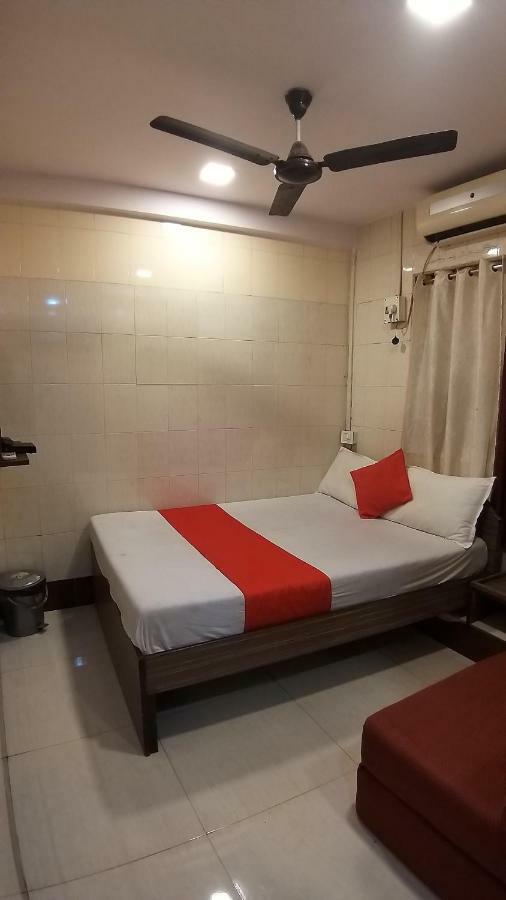 Hotel Saim Palace Mumbai Eksteriør bilde