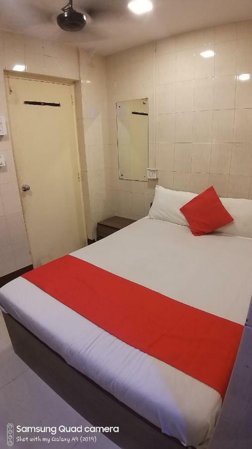 Hotel Saim Palace Mumbai Eksteriør bilde