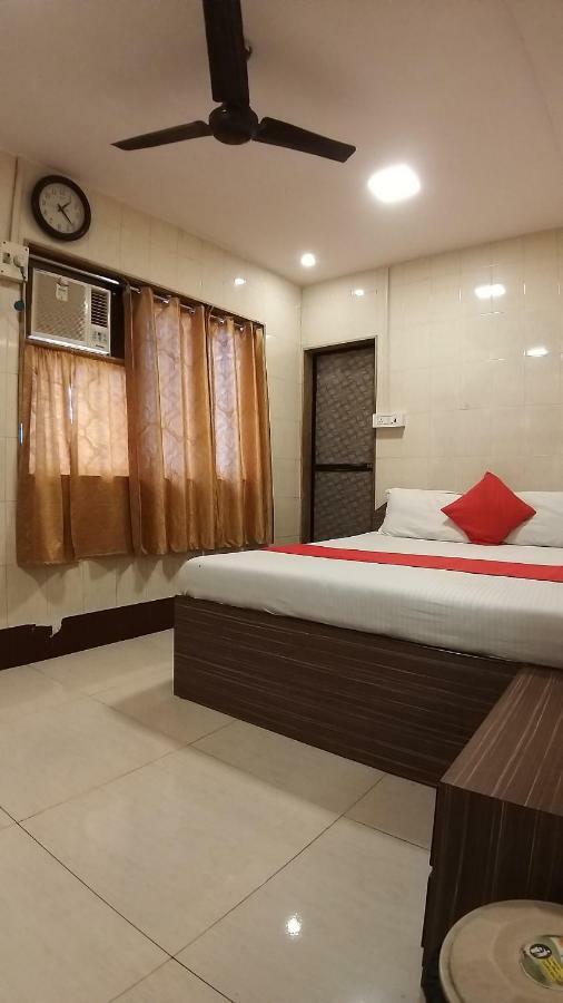 Hotel Saim Palace Mumbai Eksteriør bilde